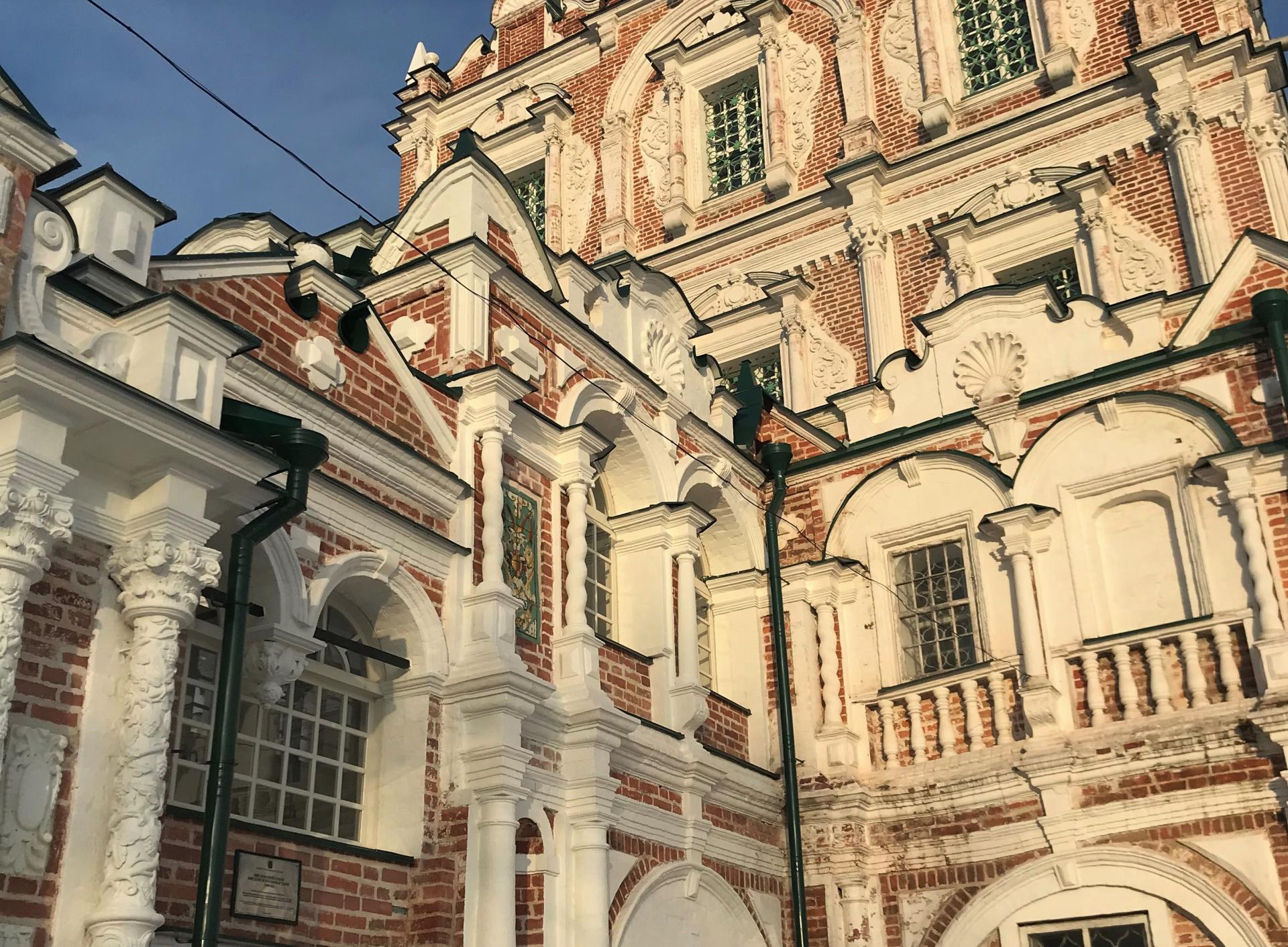 Богатая декорация Введенского собора Богатая декорация Введенского собора