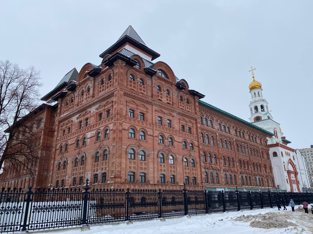 Поволжская академия образования и искусств имени Святителя Алексия, митрополита Московского © Лев Поливанов / «В ЛЕСАХ»