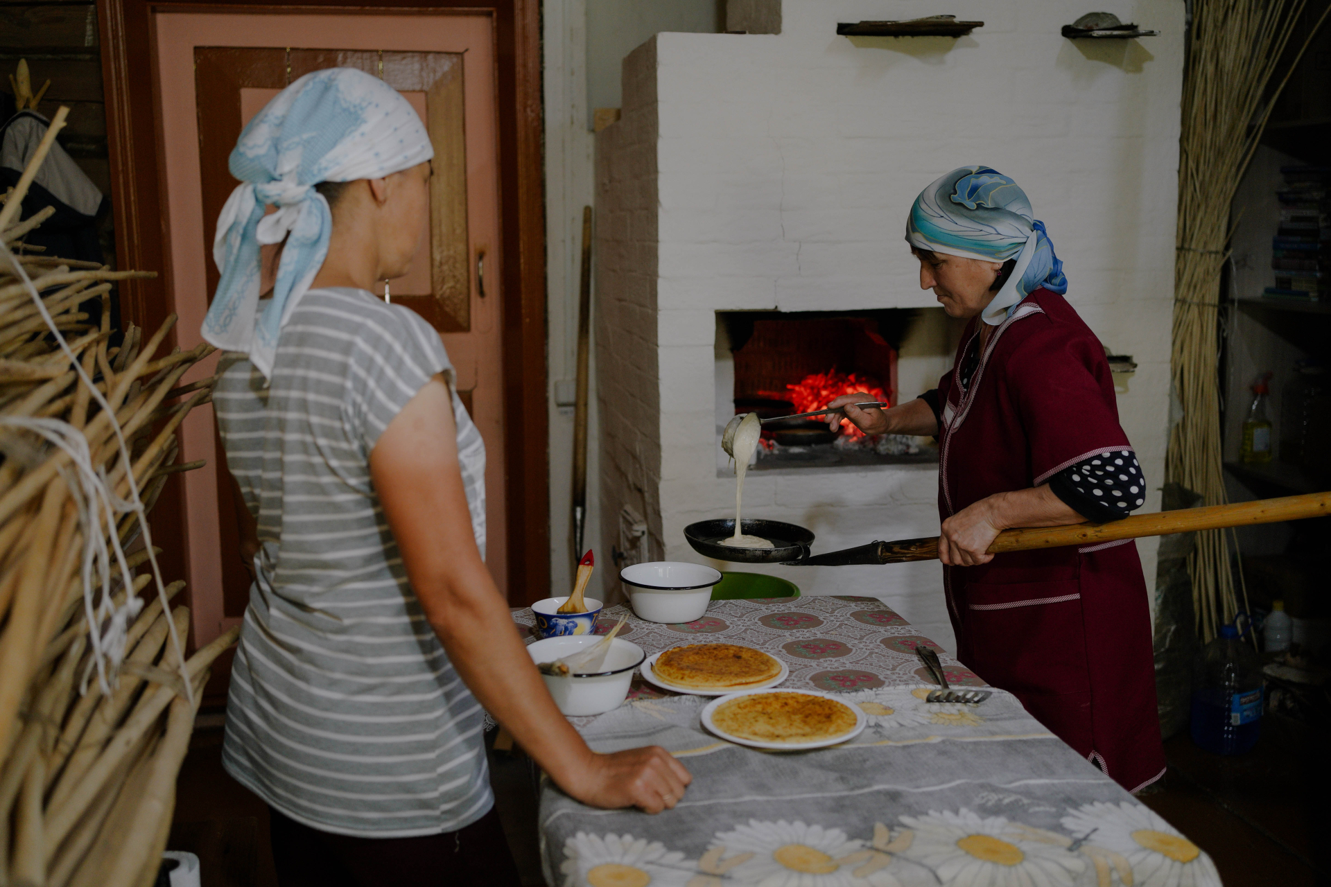 Приготовление марийских блинов коман мелна © Мария Гельман Приготовление марийских блинов коман мелна © Мария Гельман