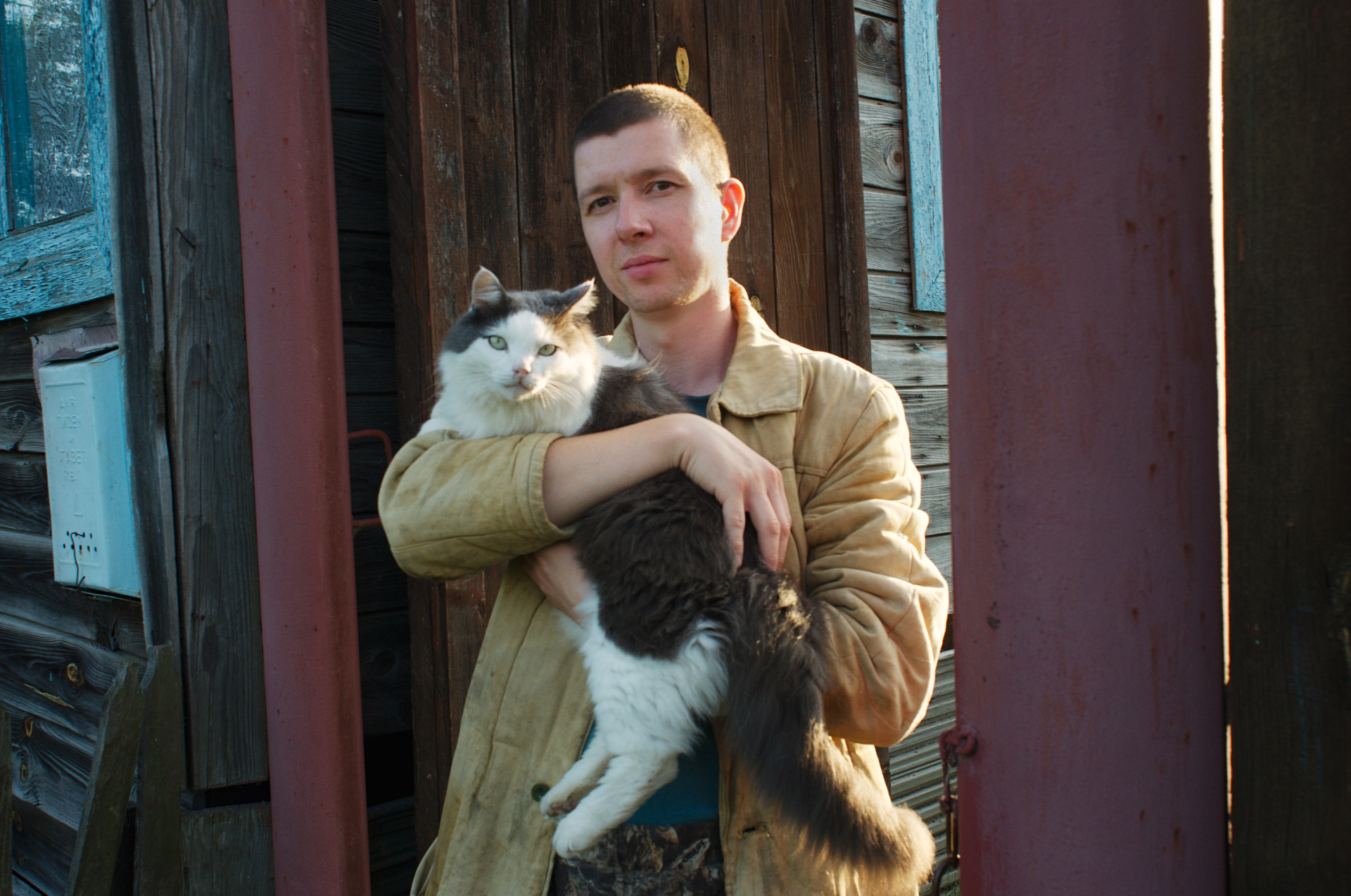 Никита Гирин и кот Лева © Дмитрий Ермаков