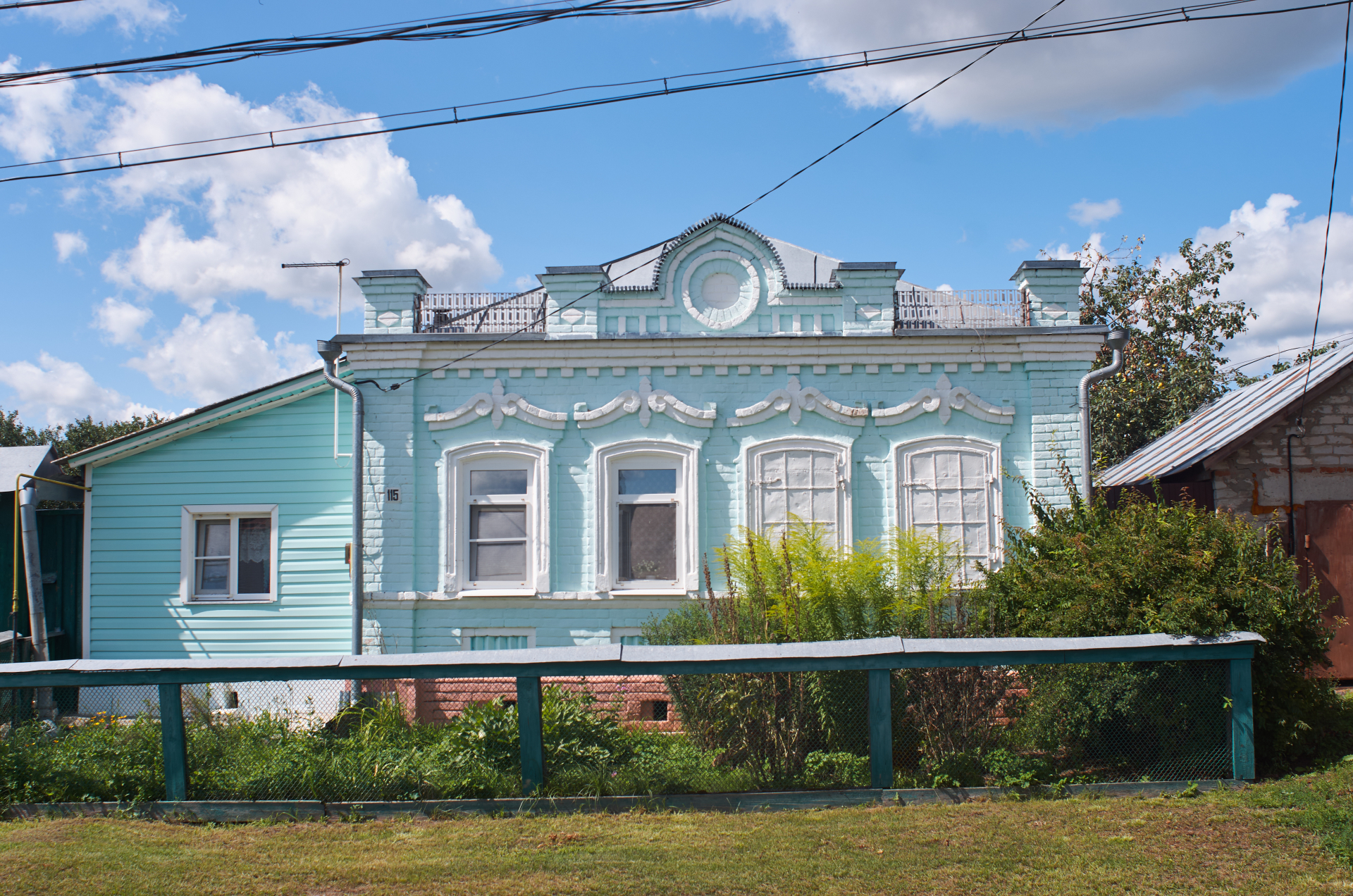 Один из домов разбогатевших крестьян в Ижевском © Дмитрий Ермаков