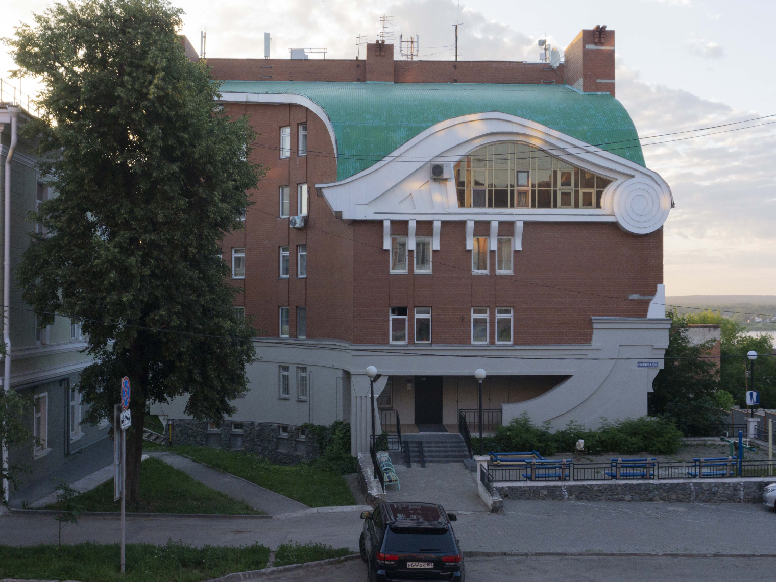 Элегантный дом, Пермь, 2024 © Рената Ибатуллина