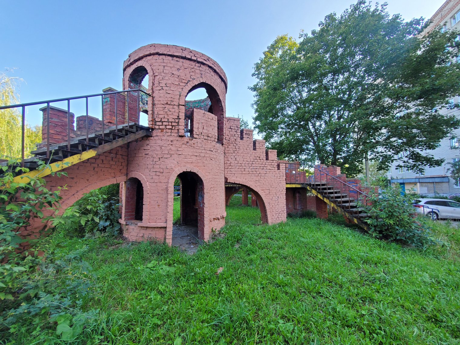 Старые и новые детские площадки в Суздале © Архив автора