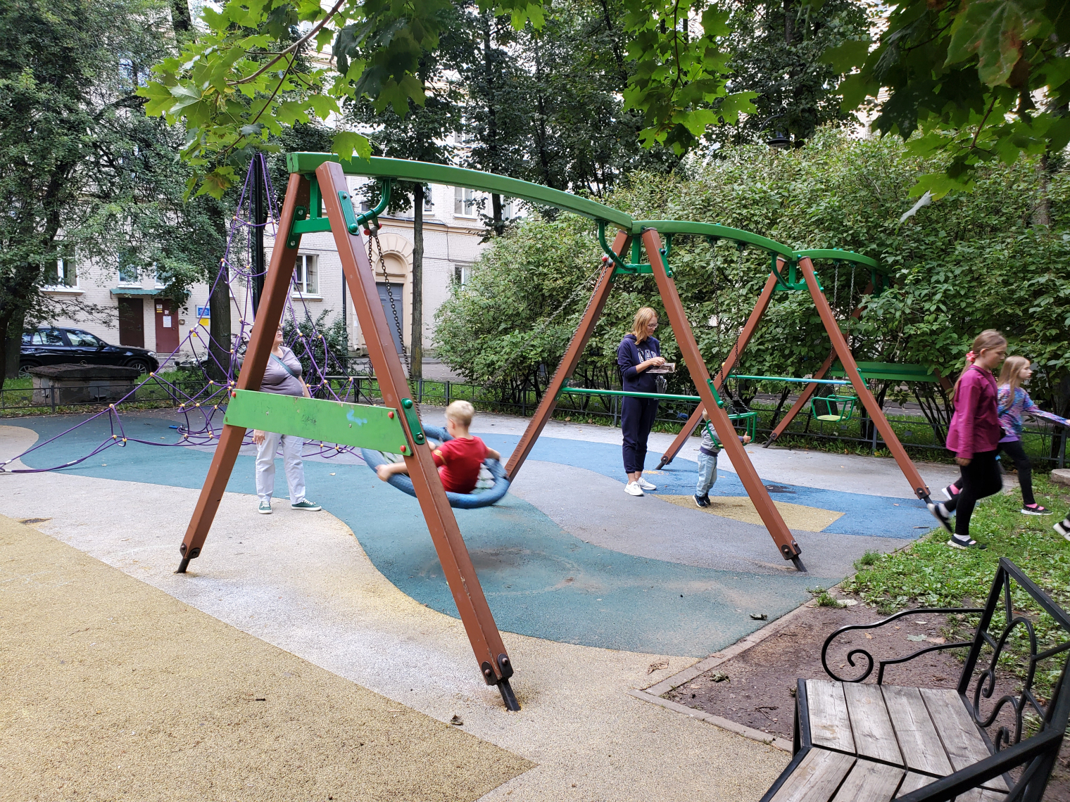 Новые детские площадки в Санкт-Петербурге © Архив автора