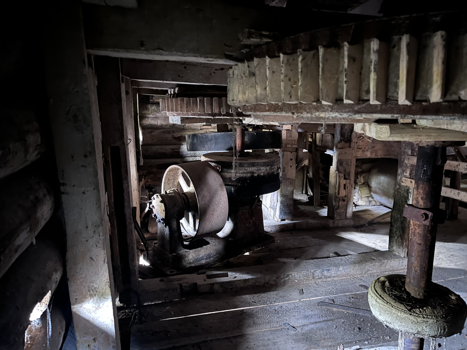 Внутри мельницы в Маслово © Мария Дятлова