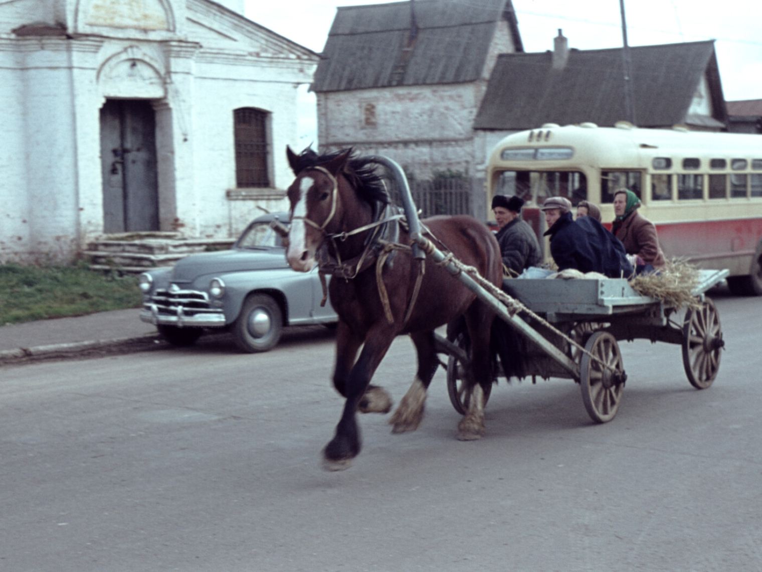 Фотографии Суздаля из поездки в Советский Союз американского художника Ричарда Дибенкорна, 1964 год © Richard Diebenkorn